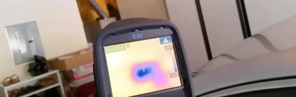 mold inspection using thermal imaging technology to detect moisture and hidden mold in a home in Oklahoma City, OK